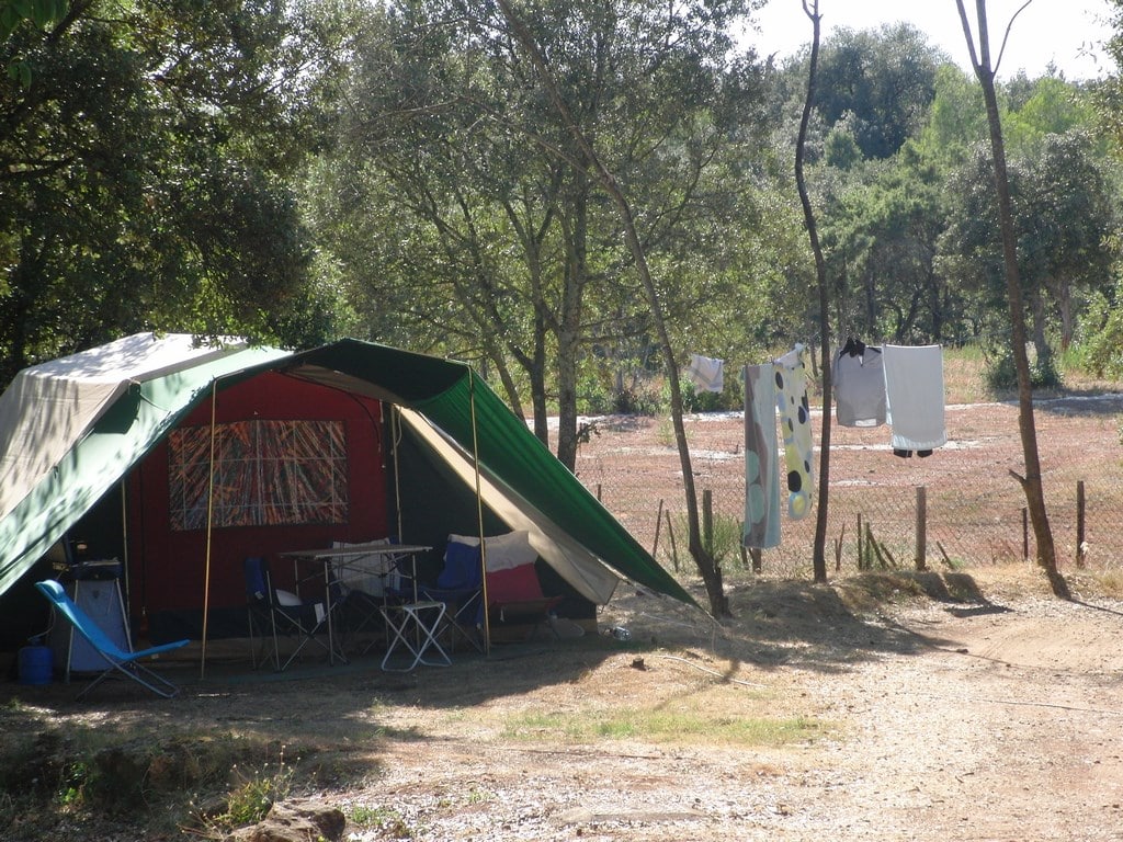 camping with tent pitch languedoc roussillon