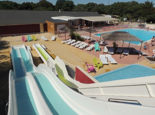 camping with water park herault