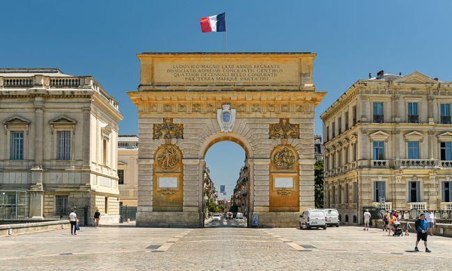 arc de triomphe montpellier